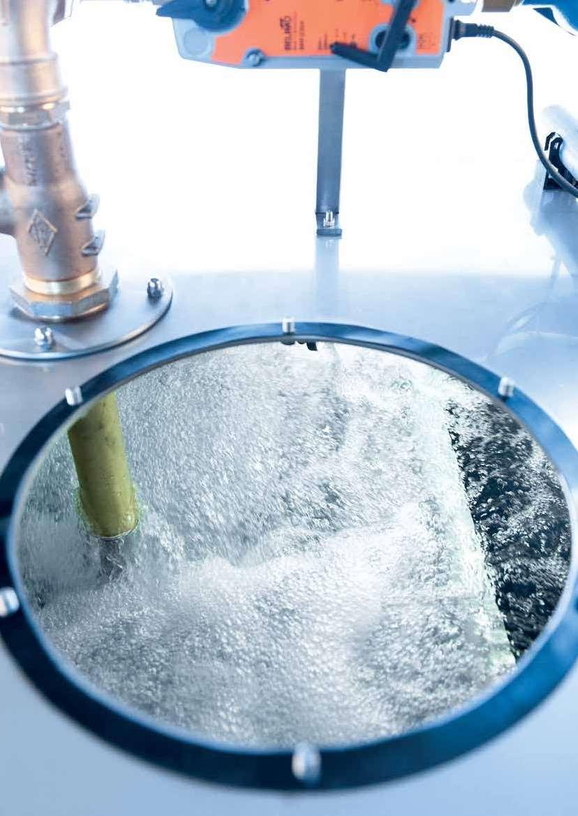 Woda uzdatniana z użyciem FERMANOX jest przejrzysta, czysta i apetyczna, bez żelaza.