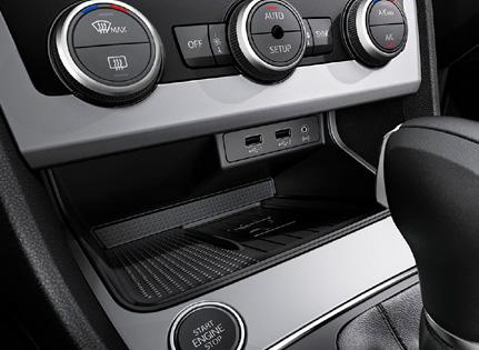 MULTIMEDIA Reference Copa Style Xcellence FR FR BLACK Media System Touch: / 5-calowy ekran dotykowy / Radio / Złącza USB, Aux-in / 4 głośnikis Bluetooth (strumieniowe przesyłanie muzyki i prowadzenie