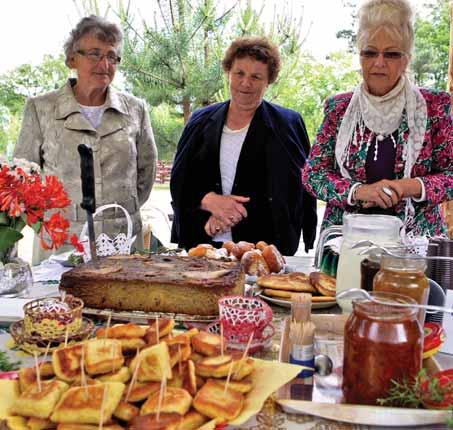 Projekty realizowane na terenie Stowarzyszenia Lokalnej Grupy Działania Razem dla Rozwoju Jak dobrze mieć sąsiada Europejski Dzień Sąsiada jest obchodzony w ponad 30 krajach i jest największym