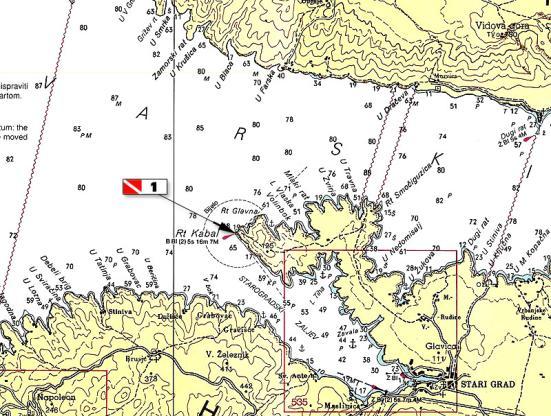 Na łodzi do dyspozycji naszych gości jest woda, kawa, herbata i ciastka (w cenie). 1. Kabal - wyspa Hvar, Starogradski Zaljev. Poziom trudności: średni. Czas dopłynięcia z bazy: 30 min.