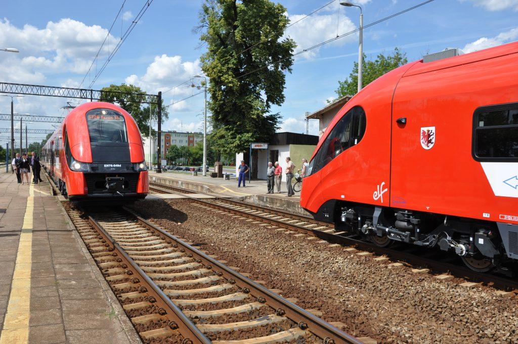 Wiodąca rola na rynku kolejowych połączeń pasażerskich (obsługa najważniejszych tras w regionie).