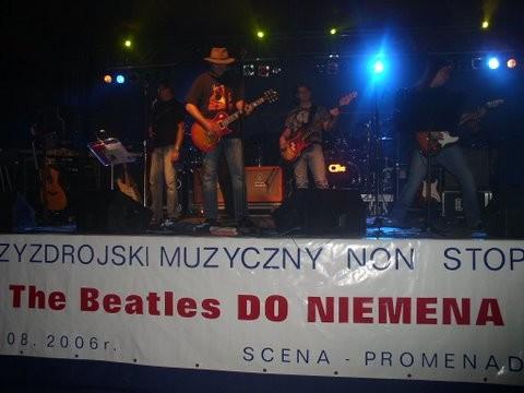 17:00 OD BLUESA DO COUNTRY + autorskie 15.08 - wtorek godz. 17:00 CZESłAW NIEMEN + autorskie 16.08 - środa godz. 20:30 FINAŁ + najlepsze z tygodnia Zespoły: Cree & Sebastian Riedel Ości & A.