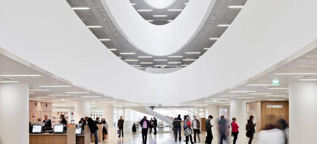 Jednym z nielicznych wizjonerów był Vesa Oiva z firmy Anttinen Oiva Architects (AOA), który stwierdził: Przez kolejne 50 lat charakter bibliotek znacznie się zmieni, to zmusza do zastosowania