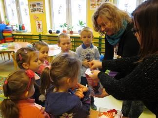W zawodach mogą uczestniczyć uczniowie reprezentujący poszczególne klasy gimnazjalne.
