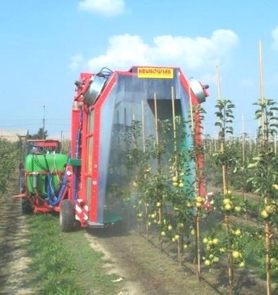 Technika tunelowa Korzyści Mniejsze znoszenie (x3) Niższe straty ś.o.r. Recykling cieczy Przewidywalny zabieg Samoregulacja dawki ś.