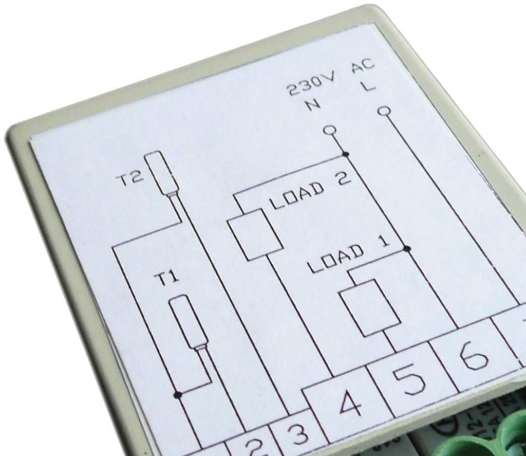 POLSK CZUJNK TEPERATURY 80 1 249 90 911 100 647 ONTAŻ STEROWNKA Sterownik B-Tron 3100HT-2Z składa się z dwóch modułów: panelu głównego z wyświetlaczem LCD i klawiaturą oraz modułu zasilającego z