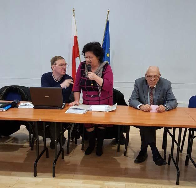 59 Następnie po odczytaniu sześciu Projektów uchwał /w tym Preliminarza/Kosztorysu i Planu pracy Zarządu Koła na 2018 rok/ - poddanych pod głosowanie jawne, zostały przyjęte jednogłośnie. Kol., Kol.