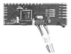 List. 3. Opis połączeń pomiędzy elementami projektu w języku VHDL library IEEE; use IEEE.STD_LOGIC_1164.ALL; use IEEE.STD_LOGIC_ARITH.ALL; use IEEE.STD_LOGIC_UNSIGNED.