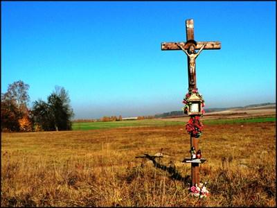 KU CNOTOM I WARTOŚCIOM POKORA Dwóch rzeczy nauczał przede wszystkim Zbawiciel: łagodności ducha i pokory serca. Pierwsza służy do temperowania zła, które cierpimy, druga chroni dobro, które czynimy.
