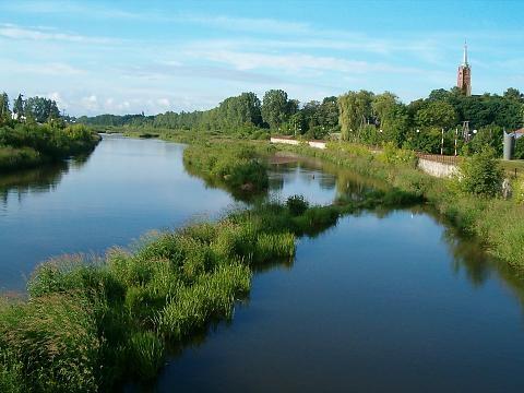 Kruszywo naturalne Nazwa złoża Zasoby geologiczne Zasoby przemysłowe Wydobycie ( bilansowe) (tys. ton) (tys.