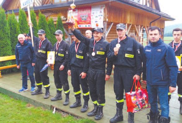 W pierw szym i dru gim dniu 5- oso bo we dru ży ny mia ły do za li cze nia od mo men tu star tu do li nii me ty kil ka na ście ko lej no na stę pu ją cych po so bie róż nych za dań.