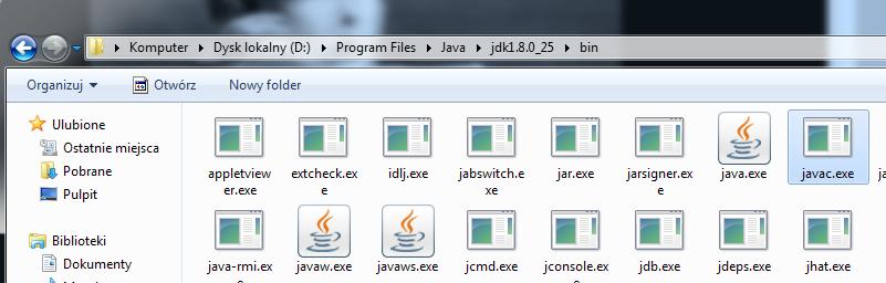Aby skompilować mój plik Test.java muszę wykonać komendę kompilatora Javy (javac) w konsoli. Kompilator znajduje się w folderze bin\ katalogu z instalacją JDK (domyślnie C:\Program Files\Java\jdk1.8.