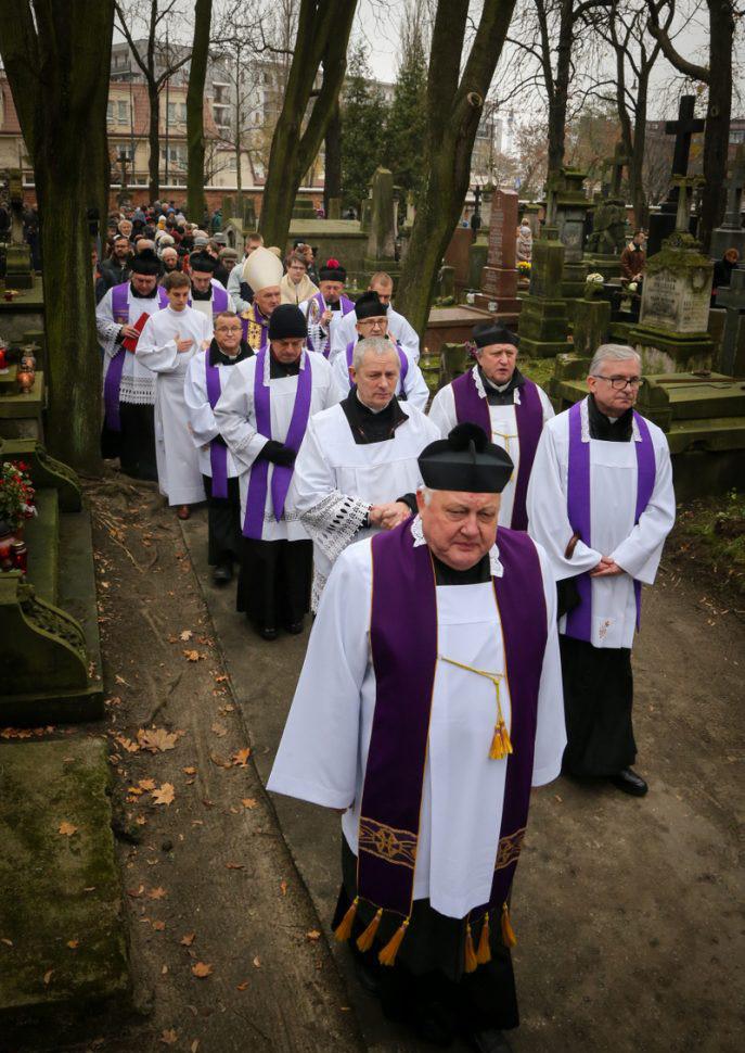 Przegląd kronikarza listopad 2017 1. Ks. Proboszcz Zbigniew Godlewski i ks.