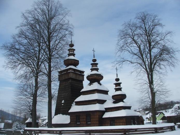 architektonicznych oraz roślinnych wykonali Antoni i Józef Bogdańscy w 1898 r. Obiekt w 2013r. został wpisany na Listę Światowego Dziedzictwa Kulturowego i Naturalnego UNESCO.