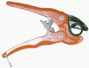 Narzędzia do cięcia rur PE i PVC tną rury gładko i pod kątem prostym mniejsza siła dzięki zastosowaniu dźwigni możliwość wymiany noża Cęgi Nr kat. 6050 Nr kat.
