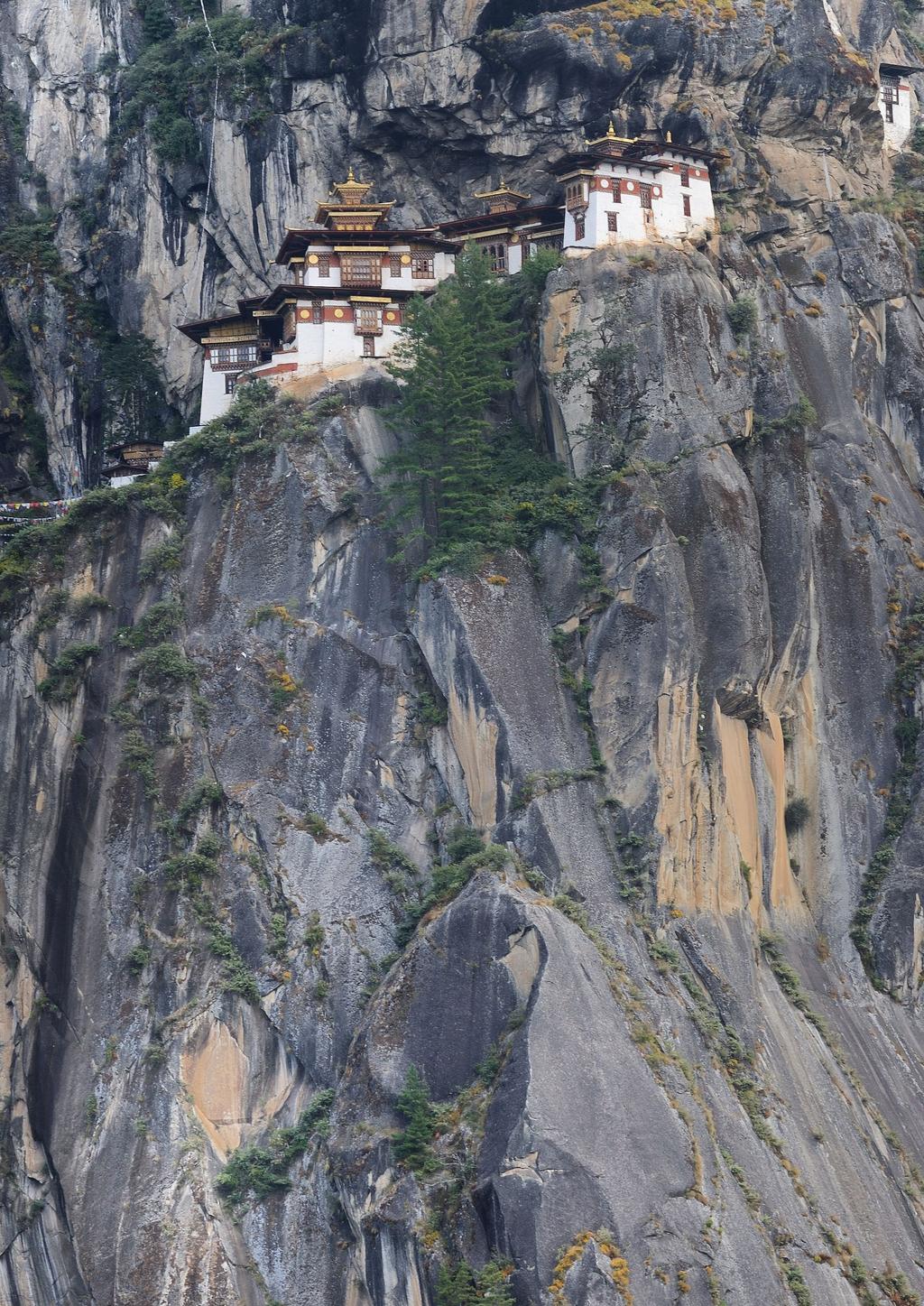 I -doświadczenie II- dolina bhumtang Soul Travel proponuje autorski program w oparciu o własne sześcioletnie doświadczenie podróżnicze w Bhutanie.