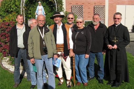 Niedziela 31 października 2010 Załoga "Solanusa" uczestniczyła we Mszy Świętej w Polskim Kościele Św.