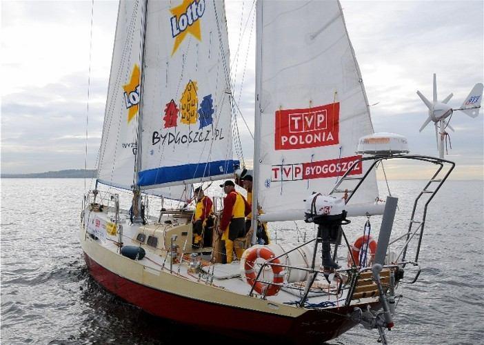 Kanadyjskiej, Przejście Północno-Zachodnie Northwest Passage". Załoga s/y Varsovia gotowa do wypłynięcia na powitanie Solanusa.