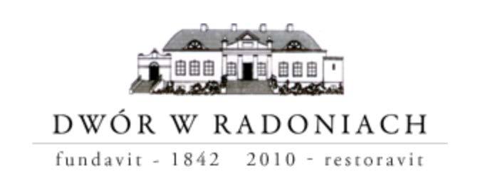 Dwór w Radoniach to esencja polskiej kultury i tradycji w najlepszym wydaniu.