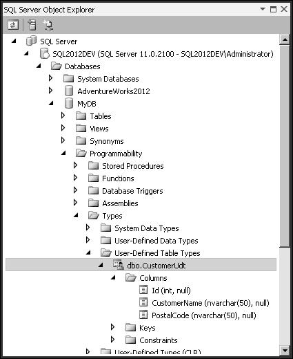 Parametry o wartościach tablicowych 63 dla każdego wstawianego wiersza, a więc w przypadku zamówienia liczącego 20 pozycji będziemy mieć w sumie 21 wywołań procedur składowanych (1 dla zamówienia i