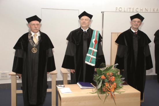 W 2011 roku triumfował dziekan Wydziału Mechanicznego Technologicznego prof. Jerzy Świder, a wśród prodziekanów - dr Andrzej Polewczyk z Wydziału Organizacji i Zarządzania.