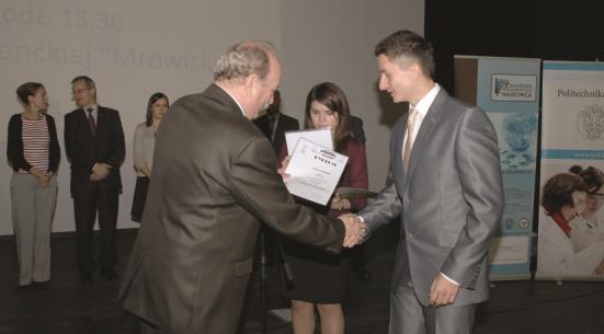 Znajduje się w nim również teatralnokinowa sala widowiskowa, sala konferencyjna i bankietowa. Grudzień 2 grudnia na Politechnice Śląskiej gościli przedstawiciele TU Bergakademie Freiberg.