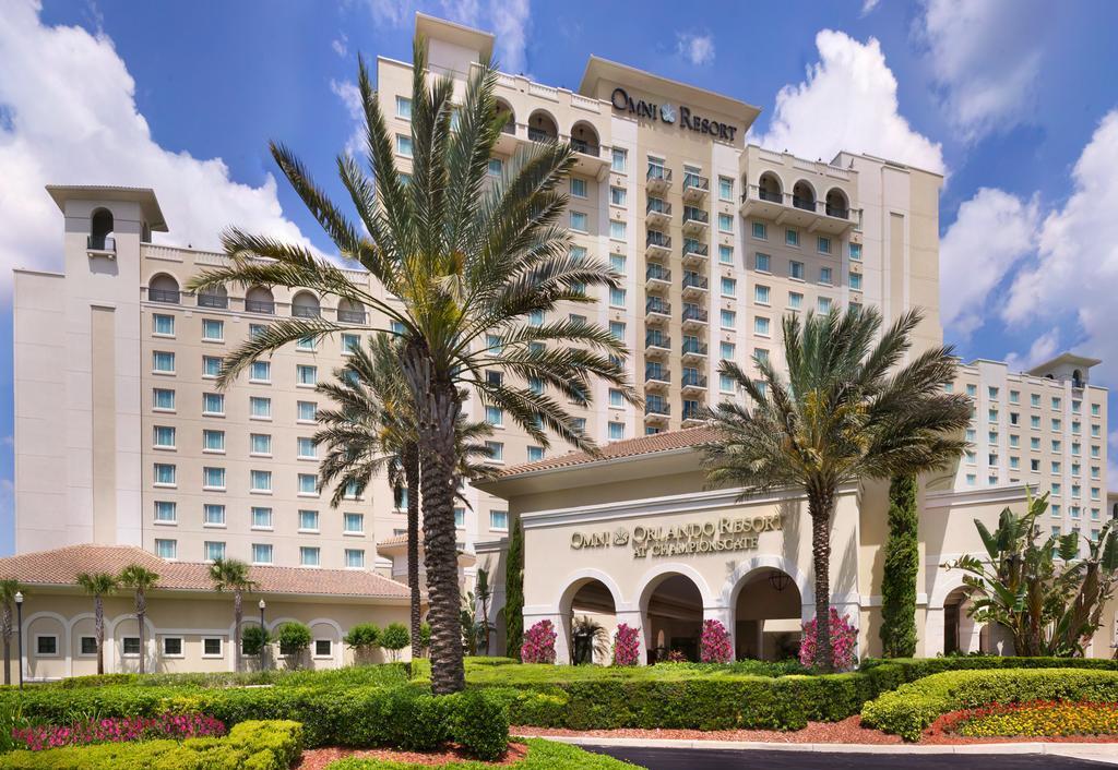 Hotel w Orlando Proponowany hotel w Orlando to 4 gwiazdkowy Omni Resort. To właśnie tutaj zatrzymają się także piłkarze Legii Warszawa.