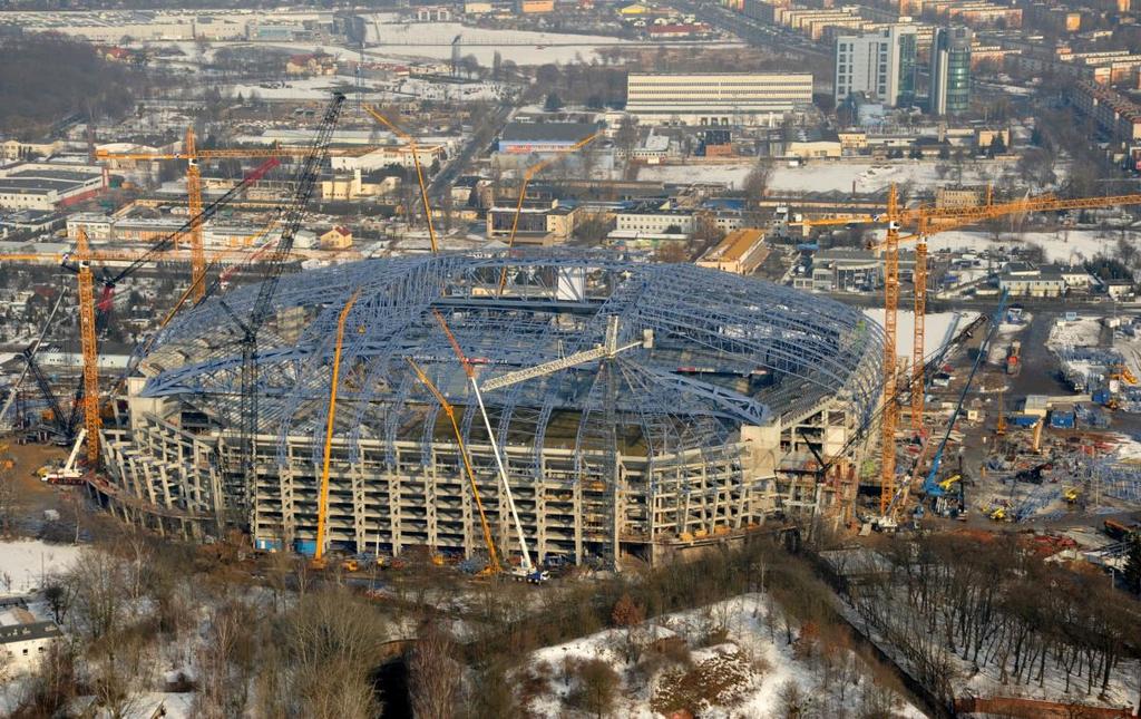 Stadion Miejski w Poznaniu Liczba miejsc 46 tys. Koszt inwestycji 486 mln 048 tys. zł Wydanie pozwolenia rozpoczęcie prac budowlanych wrzesień 2008 r.