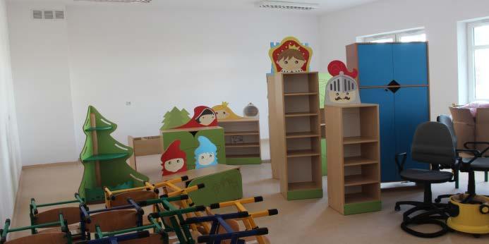 Trwają prace przygotowujące lokum dla nowego przedszkola w Łącku Trwają prace związane z adaptacją części pomieszczeń Zespołu Szkolno - Gimnazjalnego w Łącku na potrzeby nowo tworzonego przedszkola.