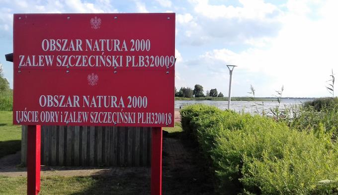 NATURA 2000 on Szczecin Lagoon waters and coasts: (significant important factor in any