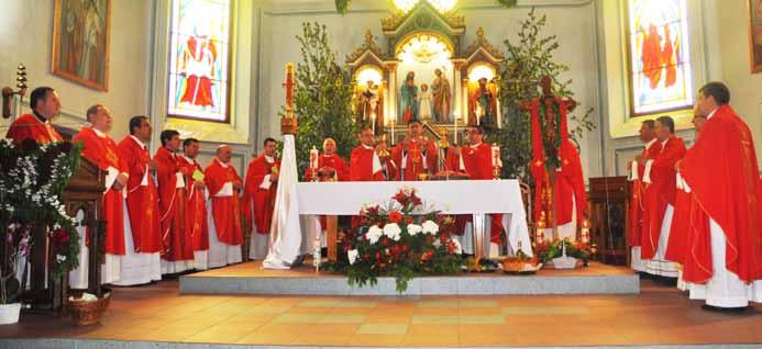 Polonus 5 / 2016 În data de 8 mai a.c. s-a celebrat hramul comunității romano-catolice din Suceava, Sfântul Ioan Nepomuk. Liturghia în limba polonă a fost oficiată de pr.