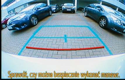 MULTIMEDIA INTELIGENTNY ZAWSZE BĄDŹ NA BIEŻĄCO Intuicyjny i przyjazny system multimedialny Toyota Touch 2 daje Ci moc informacji i rozrywki oraz łączy ze światem.