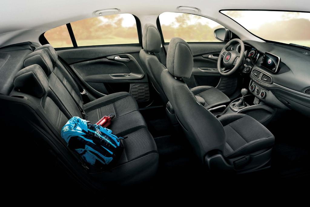 Nowy Fiat Tipo zapewni Ci maksymalną przestrzeń i komfort.