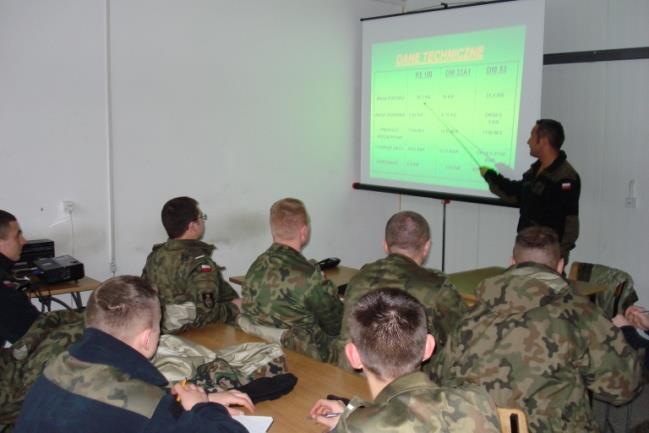 Ze względu na obecność w szeregach wysoko wykwalifikowanej kadry instruktorskiej OSL wspiera również pododdziały bojowe w realizacji przedsięwzięć szkoleniowych z wykorzystaniem symulatorów pola