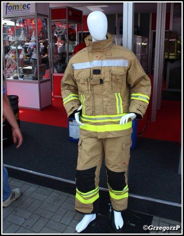 Ubranie Rosenbauer zktórych PBI Matrix Przedstawiciele odwiedzali służby ratownictwa szkoleniowy, niektóre jedk stanowiło dało innych sobną przeciwpowodziową ratownicze, systemy sięw krajów.