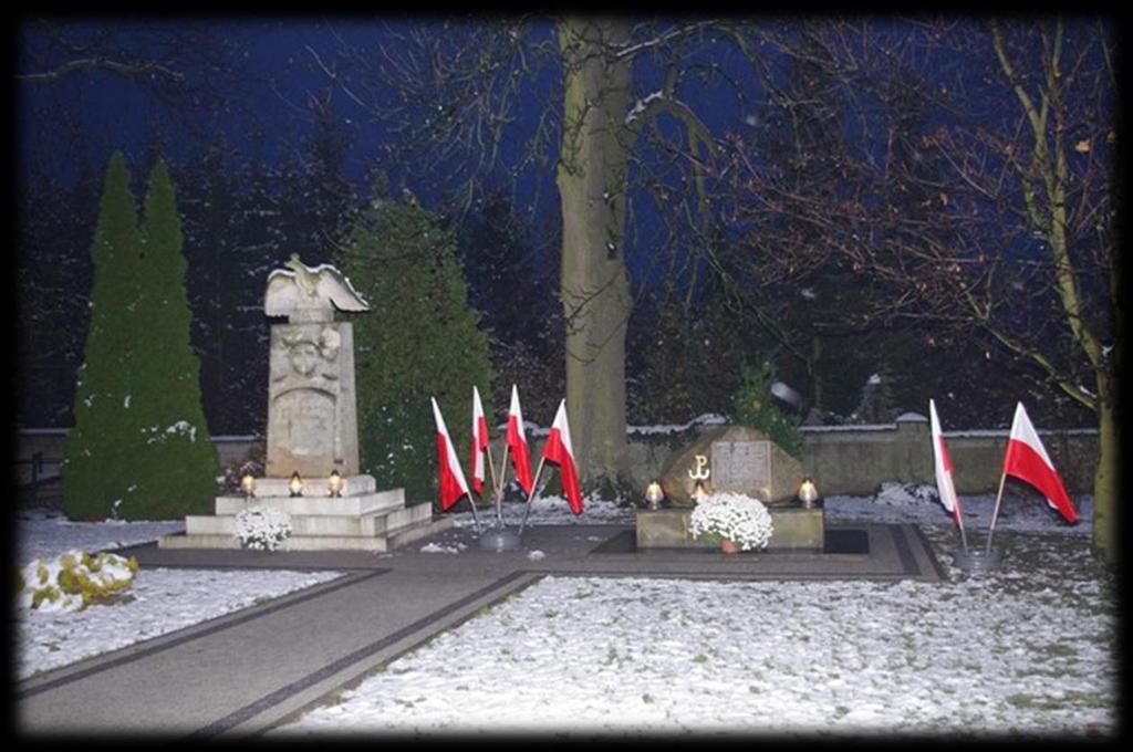 Jasieńcu. W miejscach tych odbywają się uroczystości patriotyczne, co w sposób szczególny przyczynia się do umacniania tożsamości narodowej mieszkańców gminy. Fot. 6.