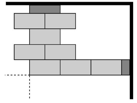 Ułożenie na podłożu kilku sztuk LVT bez kleju pomoże ustalić optymalny schemat układania (patrz Rys. 1 i Rys. 2).