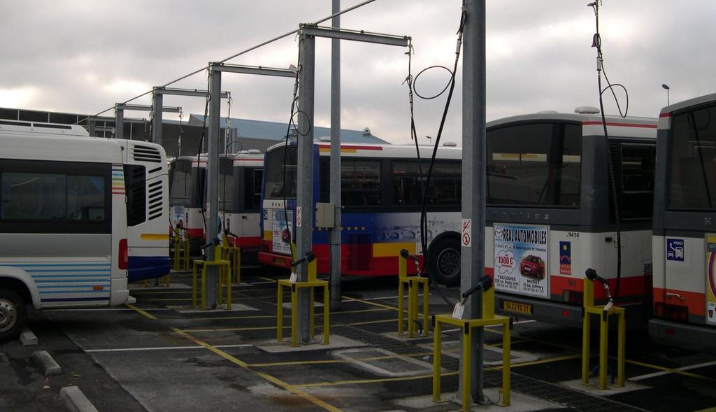 Stosowanie CNG wydłuży możliwość tankowania paliw płynnych W