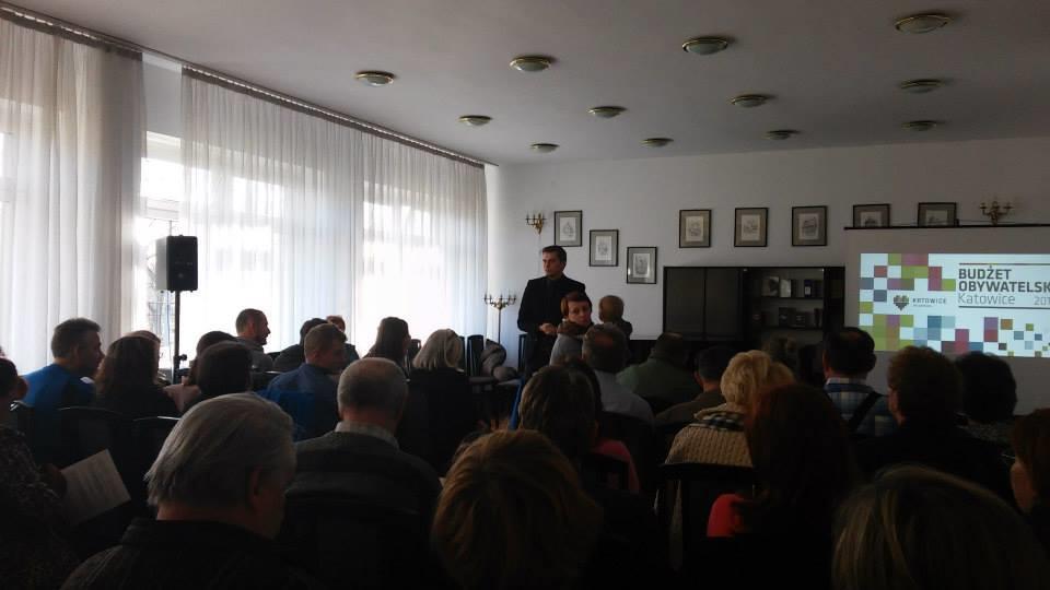 5. Spotkania z mieszkańcami Ujęta w harmonogramie Budżetu Obywatelskiego Katowice 2016 akcja informacyjnoedukacyjna obejmowała lokalne spotkania informacyjne z mieszkańcami, które zorganizowane