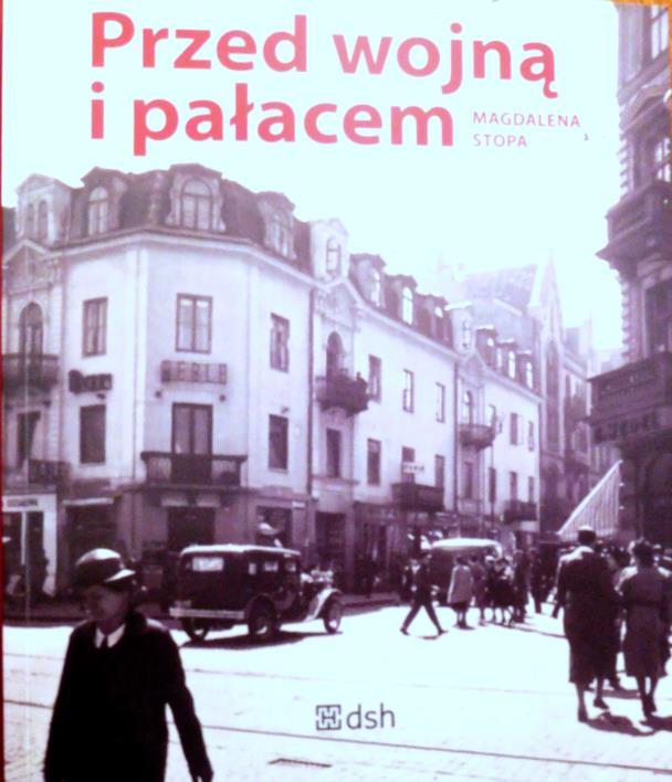 Gościła już w Komisji Historycznej 19 lutego 2012 roku razem z wydawcą,,chleba po warszawsku i z tej okazji podziwialiśmy też