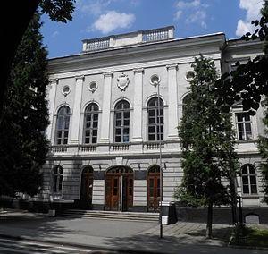 503979 Dawny Żydowski Dom Sierot (ul. Lesi Ukrainki 46, obecnie Wydział Historii Uniwersytetu w Drohobyczu).