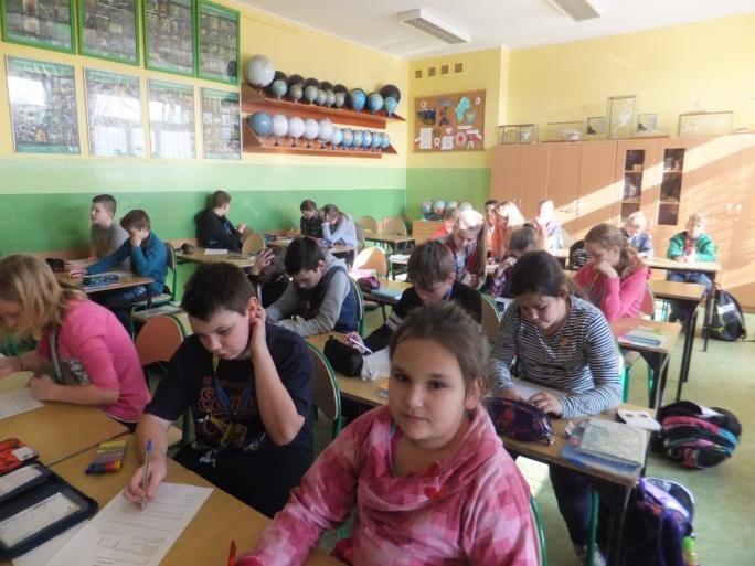 Ankiety uczniowie klas IV VI wypełniali w dniach 13 17 luty. Ankietę wypełniło 96 uczniów. Wyniki ankiety Pytanie 1.