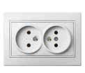 Gniazdo zasilające z uziemieniem, francuskie, IP-44, / Socket Outlet Earthed - With Protection Cover - FireProof Plastic French 16A - 250V~ 24732 01-1560-102 Biały/White Śrubowy/Screw 10 24792