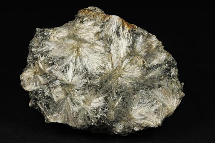 azbest antofilitowy (Mg,Fe) 7 [(OH)Si 4 O 11 ] 2,