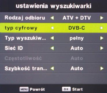 Dostarczone baterie wkładamy do pilota i włączamy TV naciskając przycisk Standby. 4. Przywita Was ekran powitalny.