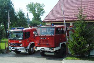 Jednostka OSP S-2 z gminy Puńsk. Posiada dwa samochody gaśnicze, Mercedes Atego z 2009 roku z beczką na wodę 2,5 tyś. litrów i autopompą (GBA 2,5/24), Jelcz 014 z 1994 roku z beczką 5 tyś.