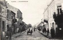 We wrześniu 1940 roku, w rejonie ulic: Warszawskiej, Pułtuskiej (obecnie ul. 19 Stycznia), Koziej (obecnie ul. Wspólna), Krzywej i Wyszogrodzkiej, na obszarze (.