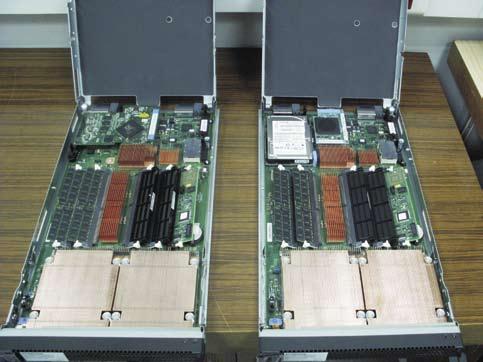 Zestaw komputerowy IBM p5 (modele p570 i p520q) z procesorami POWER5+, konsola