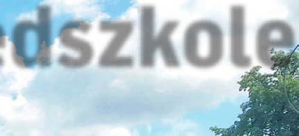 Duże przeszklenia zapewniają idealne nasłonecznienie pomieszczeń z ekspozycją południową, a zewnętrzne pergole nie tylko zacieniają zewnętrzne tarasy przylegające do każdej z sal, ale również