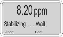 By uniknąć dryftu temperaturowego czujnik winien być w miejscu zacienionym. 3. Kontrolować wskazania rozpuszczonego tlenu i temperatury. Rozpocząć kalibracje gdy wskazania przestaną pełznąć.